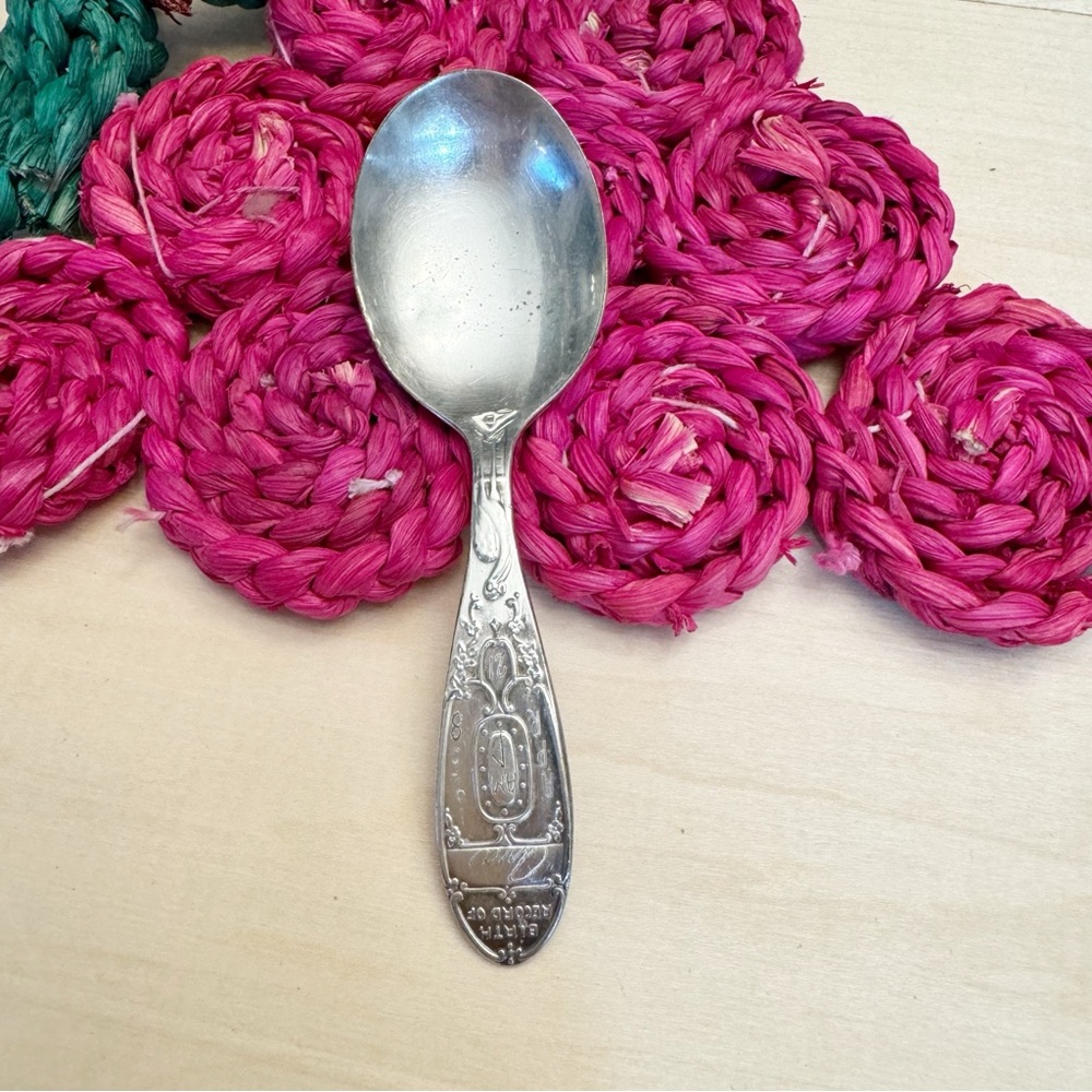 Vintage Wm Rogers IS Silver plate Birth Record Baby Spoon Engraved Ava 1958